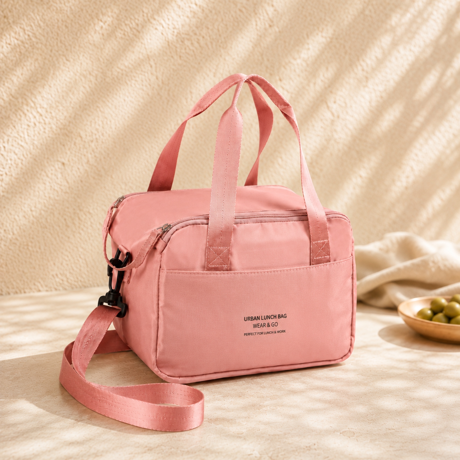 Petit Sac isotherme repas – Élégance compacte