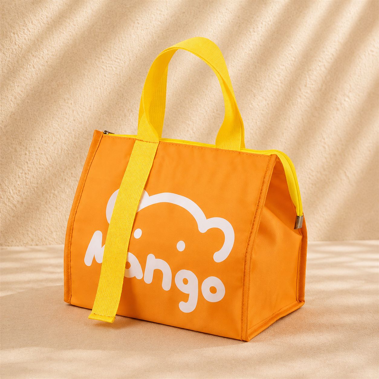 Petit sac isotherme repas compact orange avec poignées jaunes